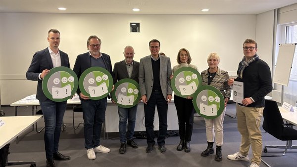 Verleihung des AlphaSiegels an die BBQ-Niederlassung Pforzheim