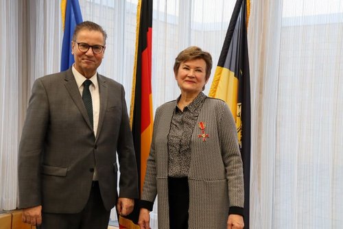 Minister Peter Hauk und Natalija Siefert